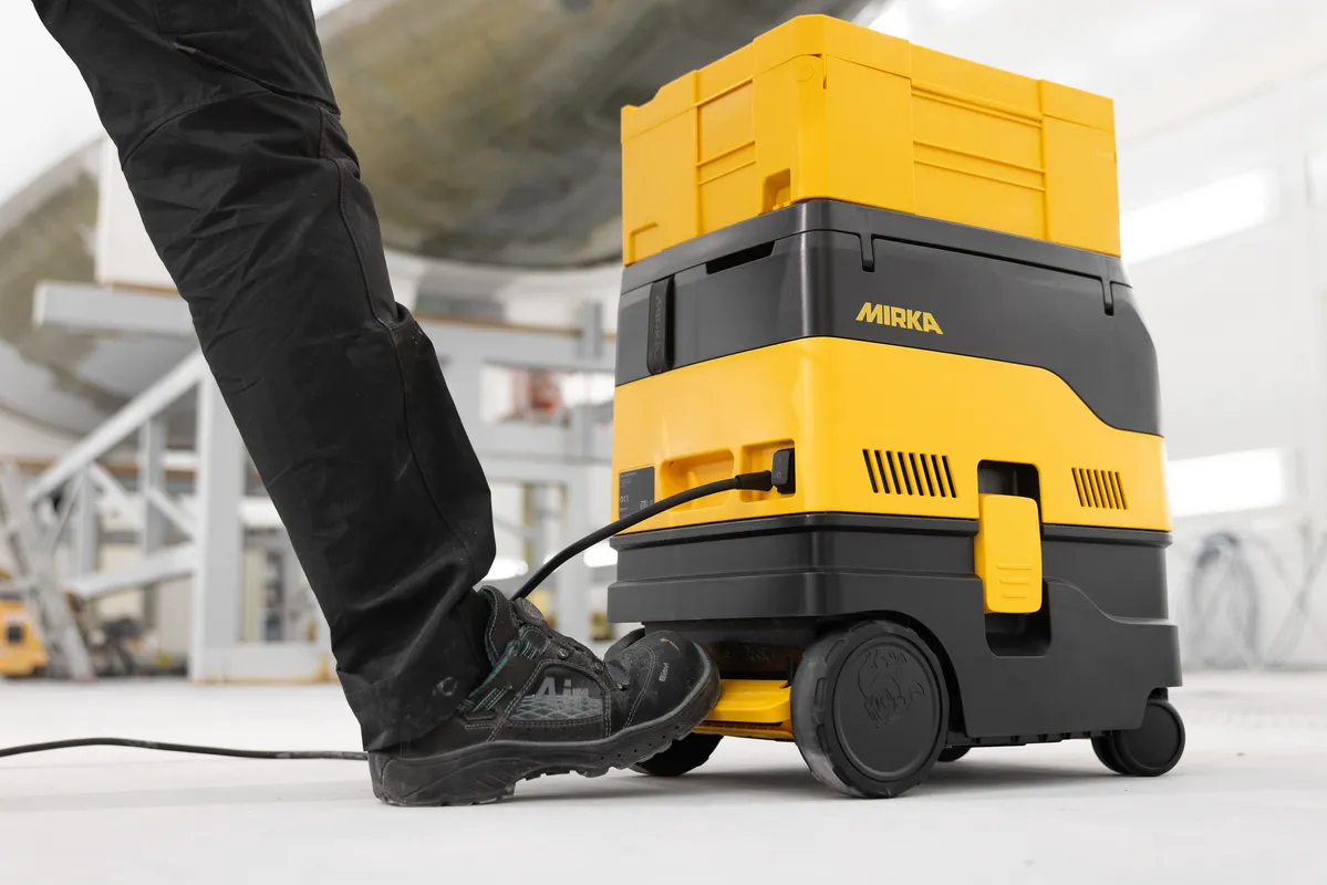 Aspirateur professionnel compact Mirka DEXOS 1217 AFC avec tuyau de 4m - Image 16