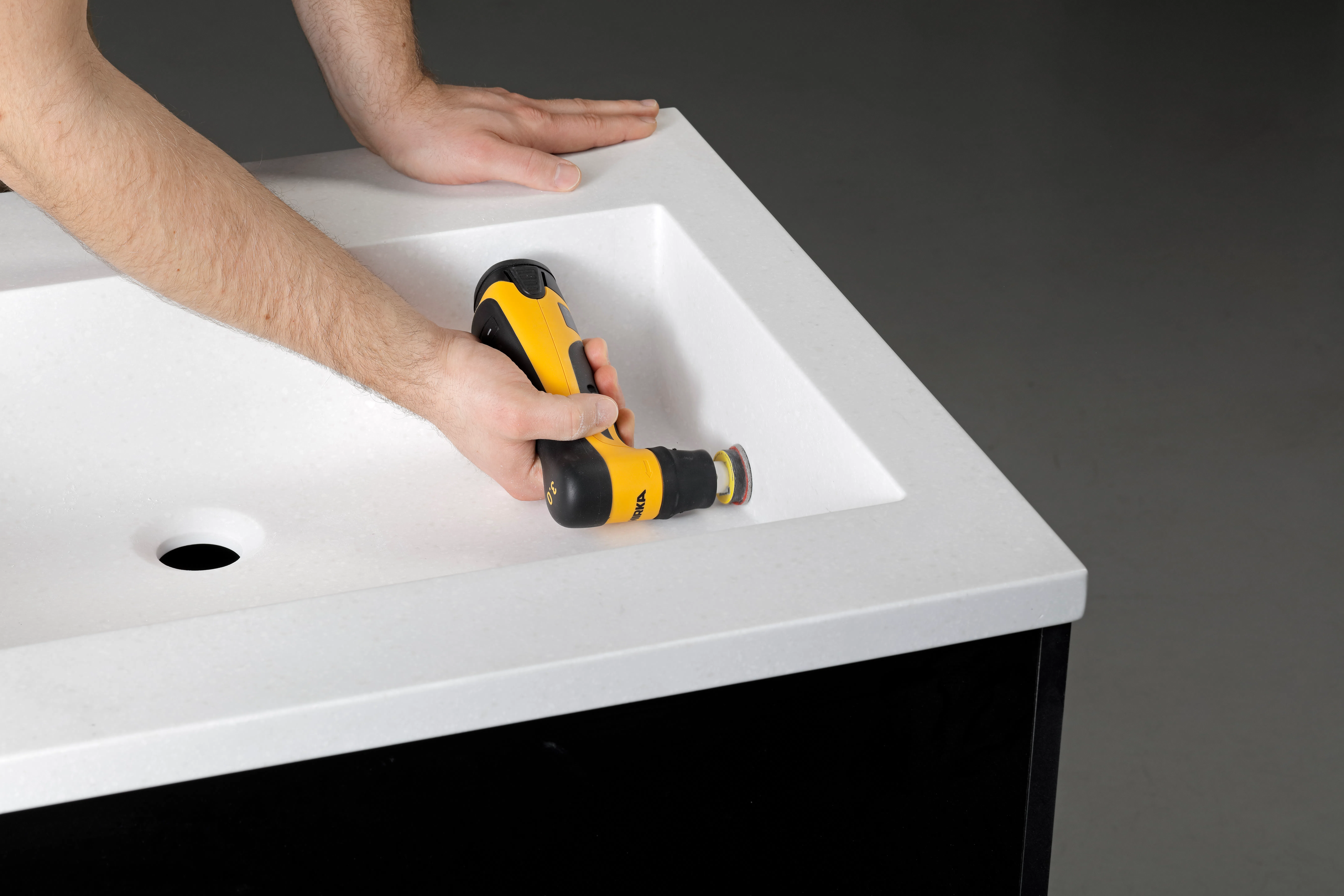 Ponceuse sur batterie - Mirka AOS-B 130 Ø 32 mm - Image 8