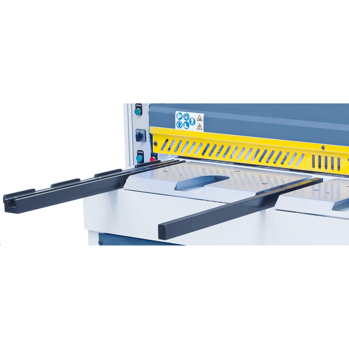 Cisaille guillotine motorisée MTA 1360 x 3 mm Bernardo - Image 5